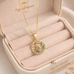 Colar Folheado Coração Cravejado